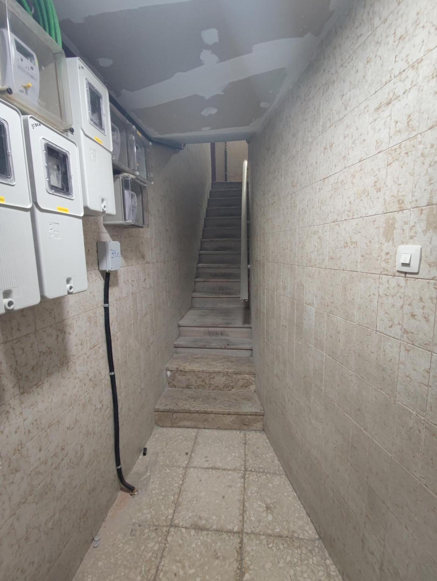 Moderno Estudio En Pleno Centro Santander Luaran gambar